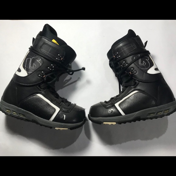 burton hail boots